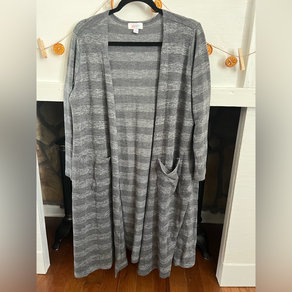 Lularoe Sarah Cardigan Duster Women’s, Large, Dark Gray Striped Long